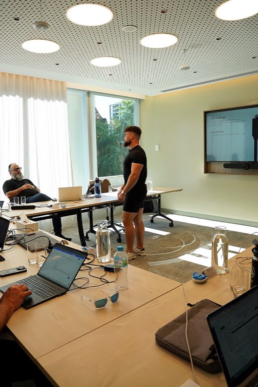 Alex running the room at the Brisbane build